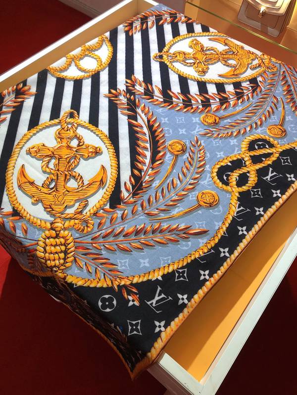 Louis Vuitton Scarf LVC00589 Louis Vuitton Scarf LVC00589